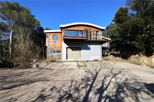 maison recente à la vente -   34600  BEDARIEUX, surface 260 m2 vente maison recente - UBI463309832